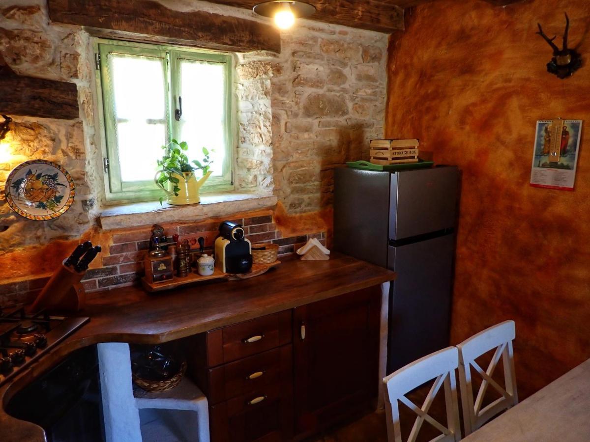 Cottage Al Merlo Olivo Buje Dış mekan fotoğraf